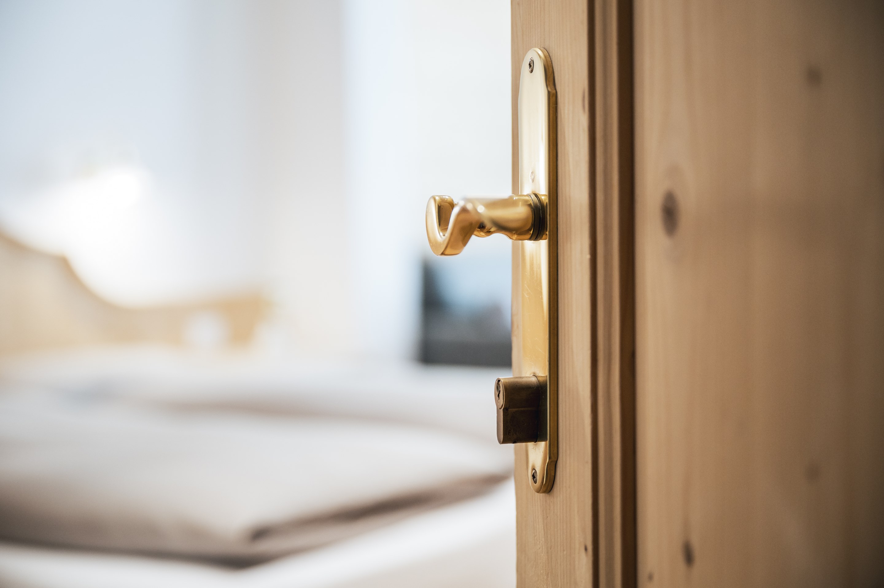 Willkommen! Treten Sie ein und werden Sie Teil unserer kleinen Geschichte