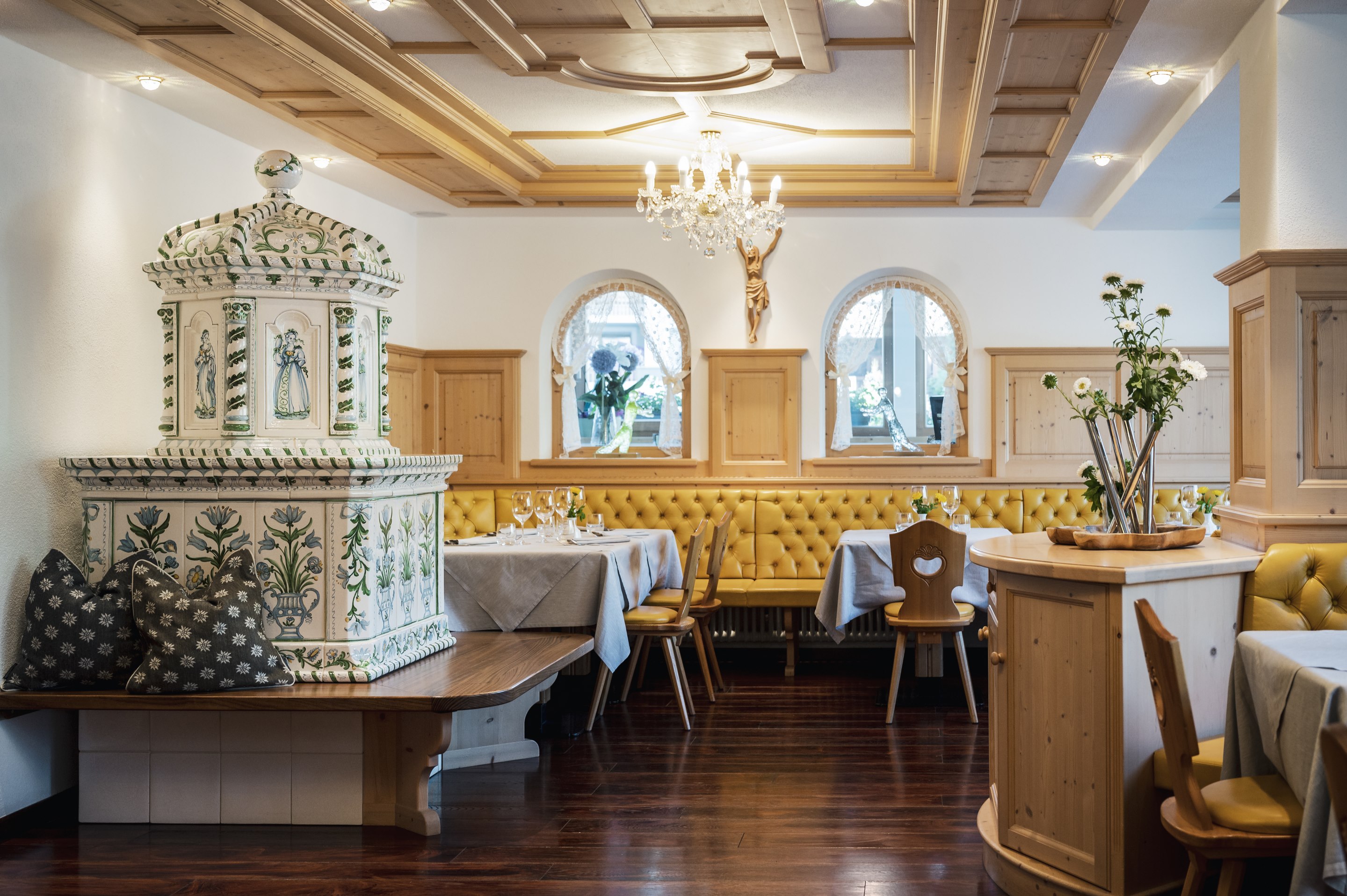 Our culinary path through the Italian and the Ladin tradition.